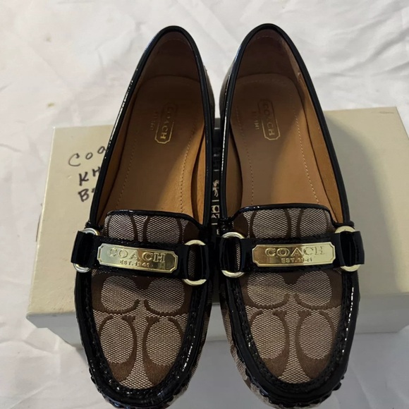 Coach Shoes - New Coach " Felisha" Khaki Signature Jacquard Loafers Size 6.5M